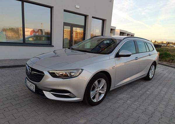 Opel Insignia cena 65000 przebieg: 133000, rok produkcji 2019 z Chełm małe 596